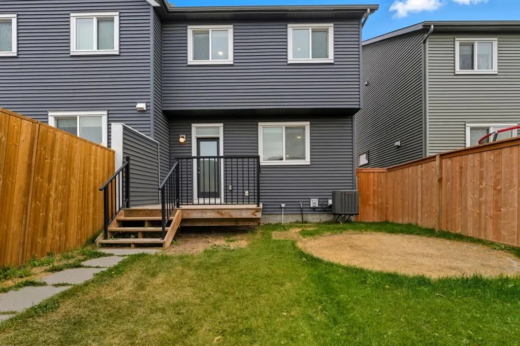 167 Highview Gate SE