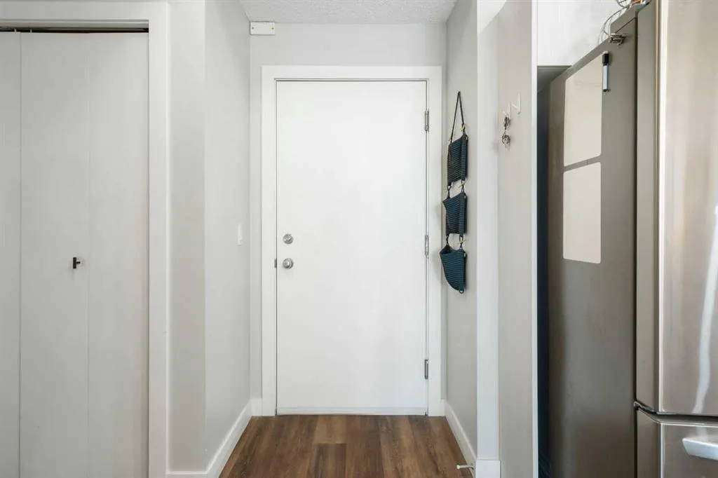 1000 15 Avenue SW, #303