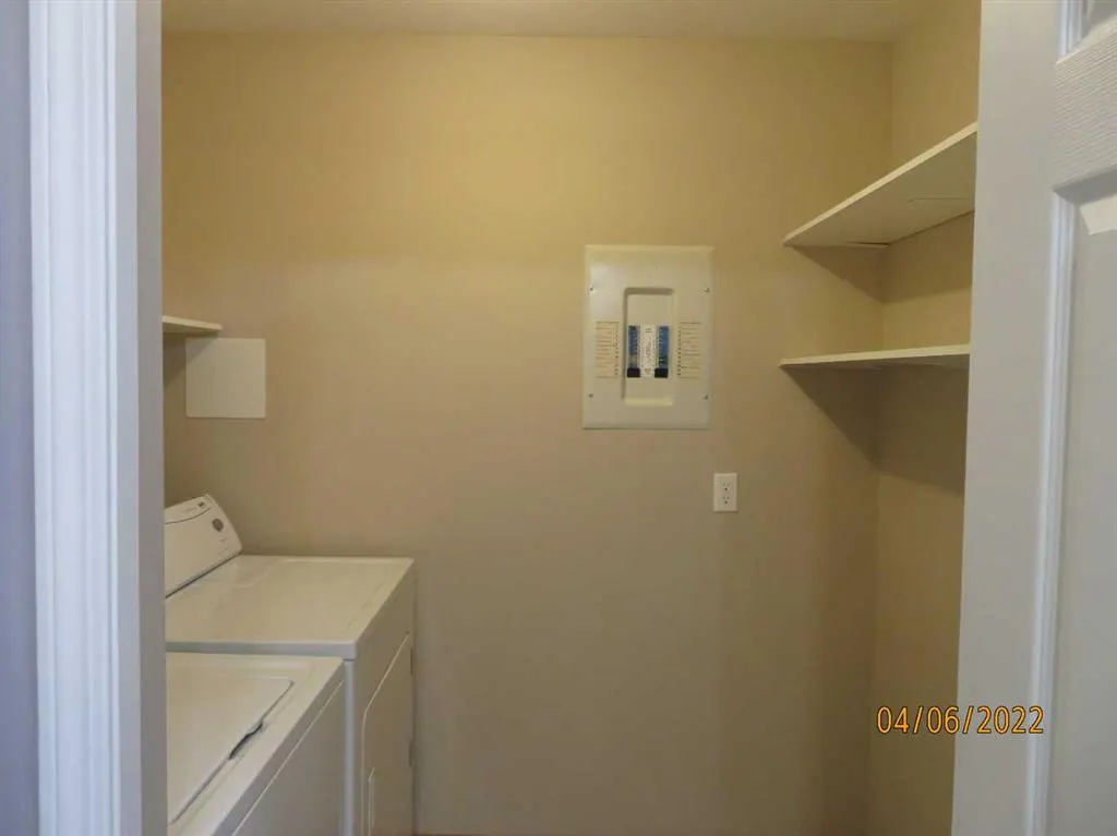 6608 42 Street, #303A