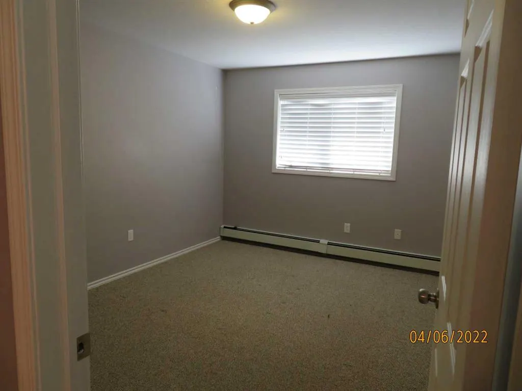 6608 42 Street, #303A