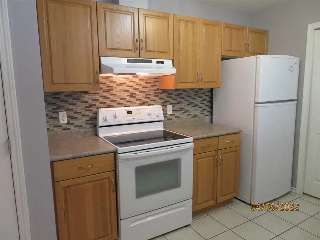 6608 42 Street, #303A