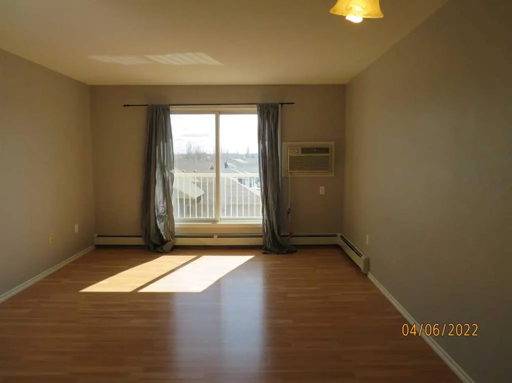 6608 42 Street, #303A