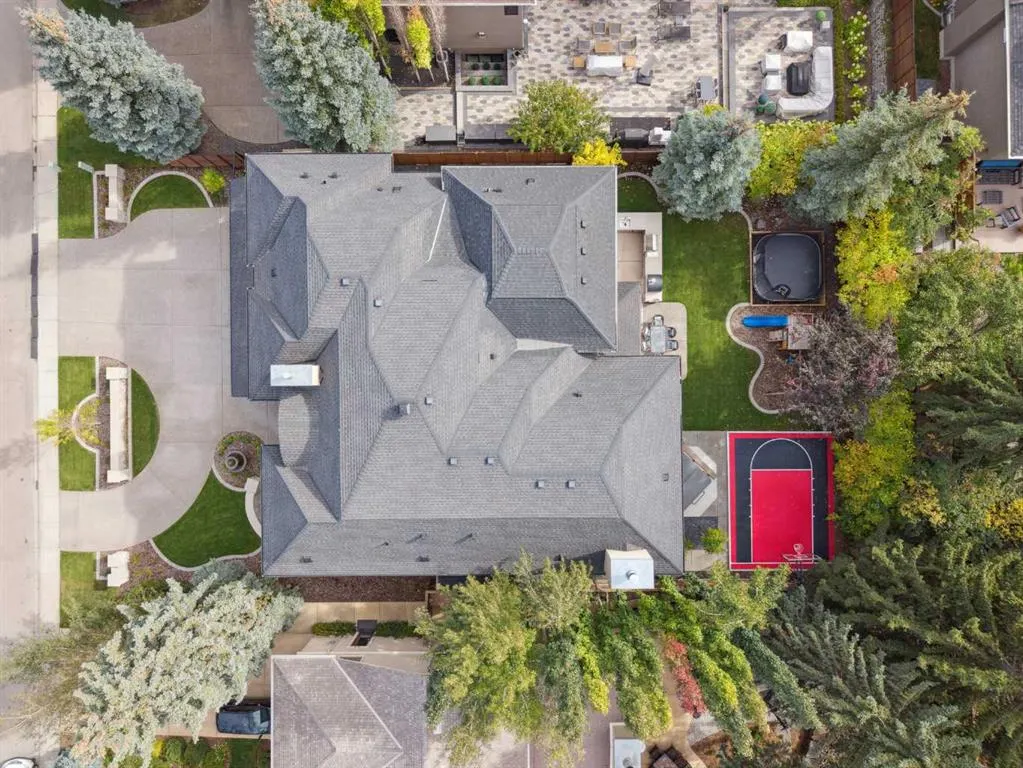 1307 Baldwin Crescent SW