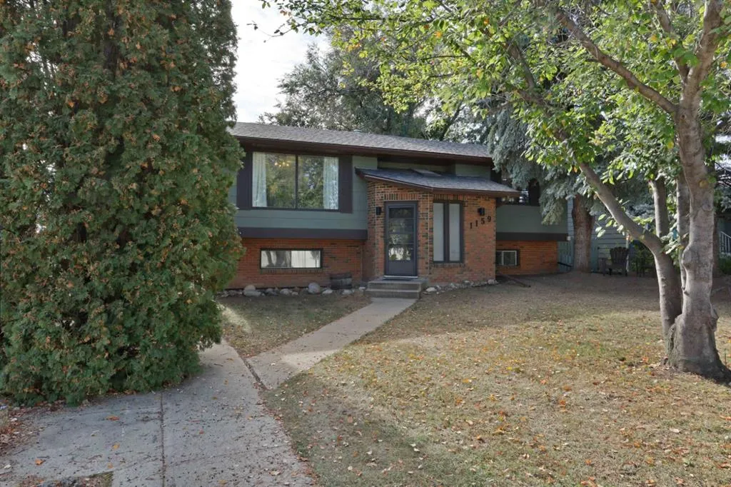 1159 Cassils Road W
