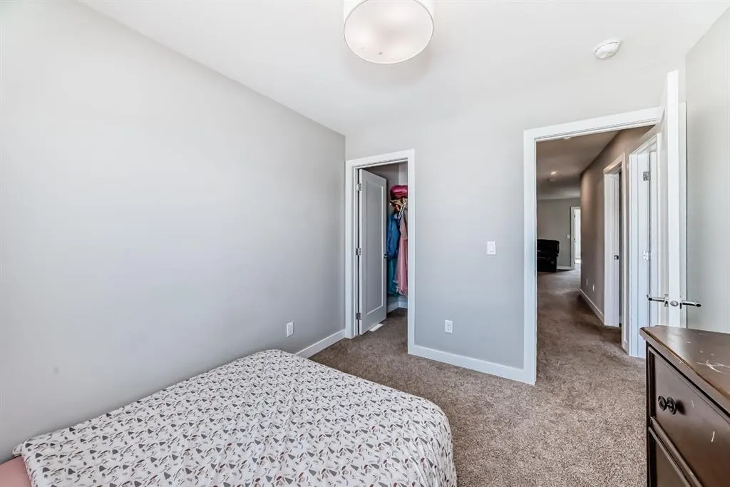 321 Carringvue Place NW