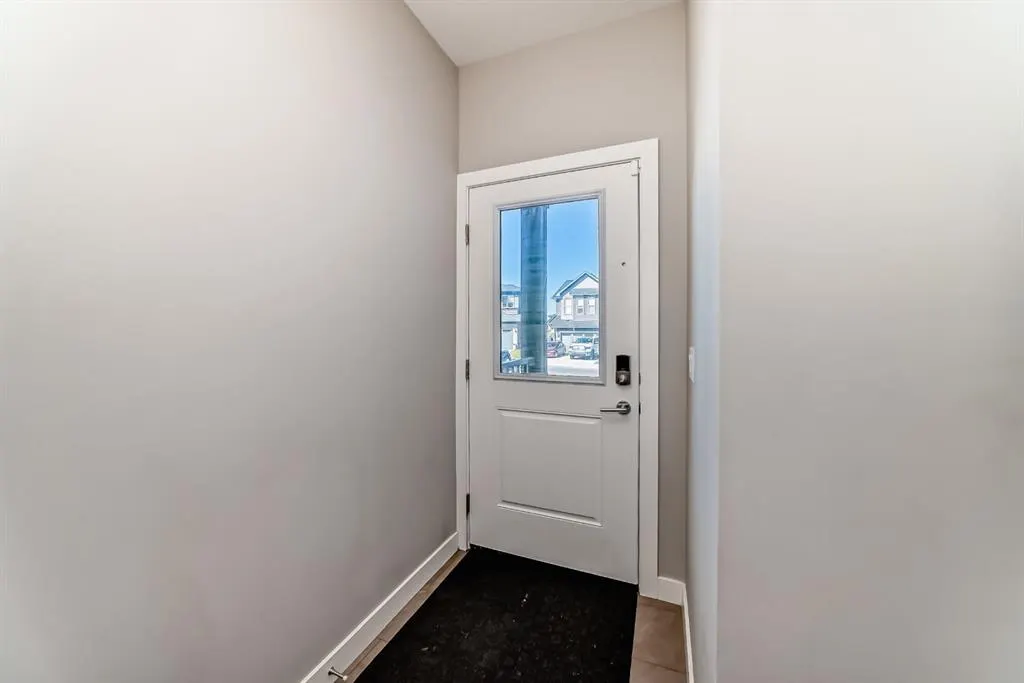 321 Carringvue Place NW