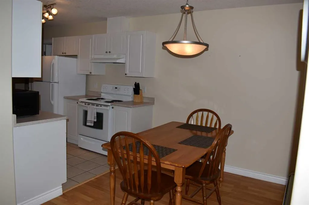 5101 18 Street, #109B