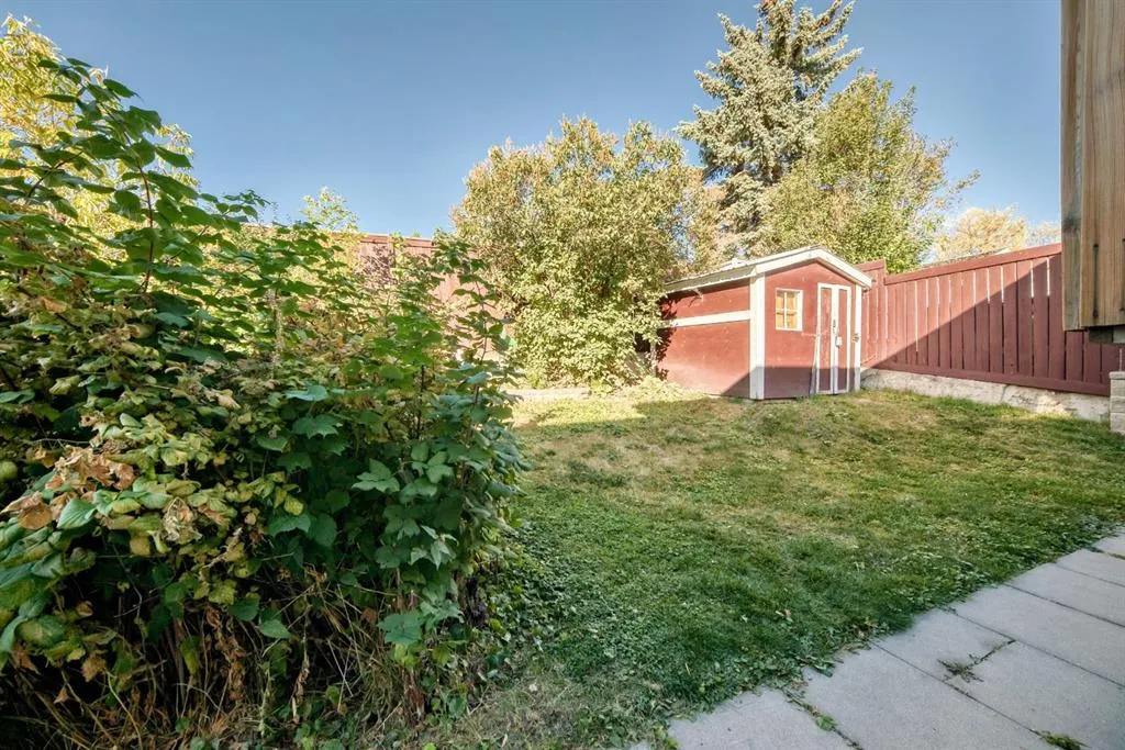 724D Raynard Crescent SE