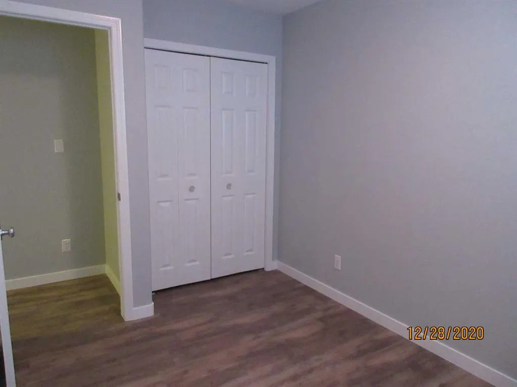 4729 18 Street, #15
