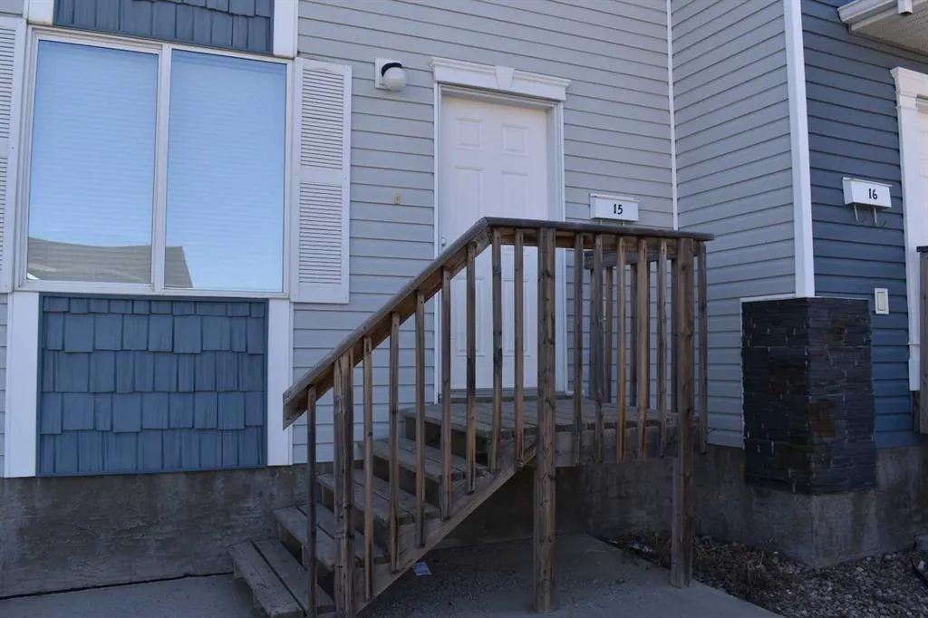 4729 18 Street, #15