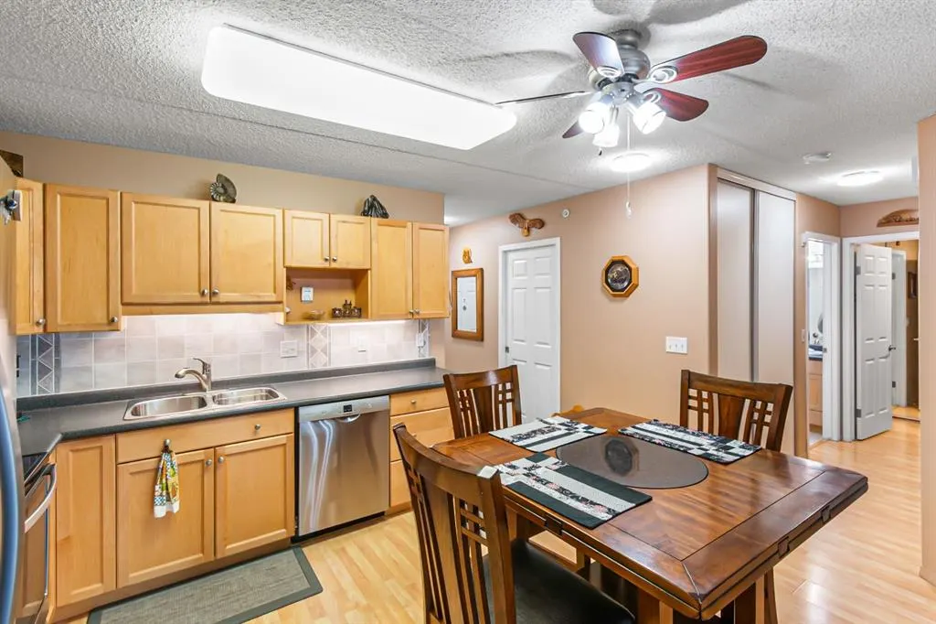 5100 52 Street, #202