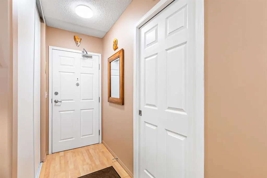 5100 52 Street, #202