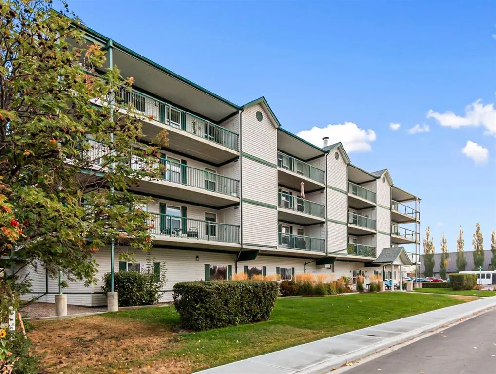 5100 52 Street, #202