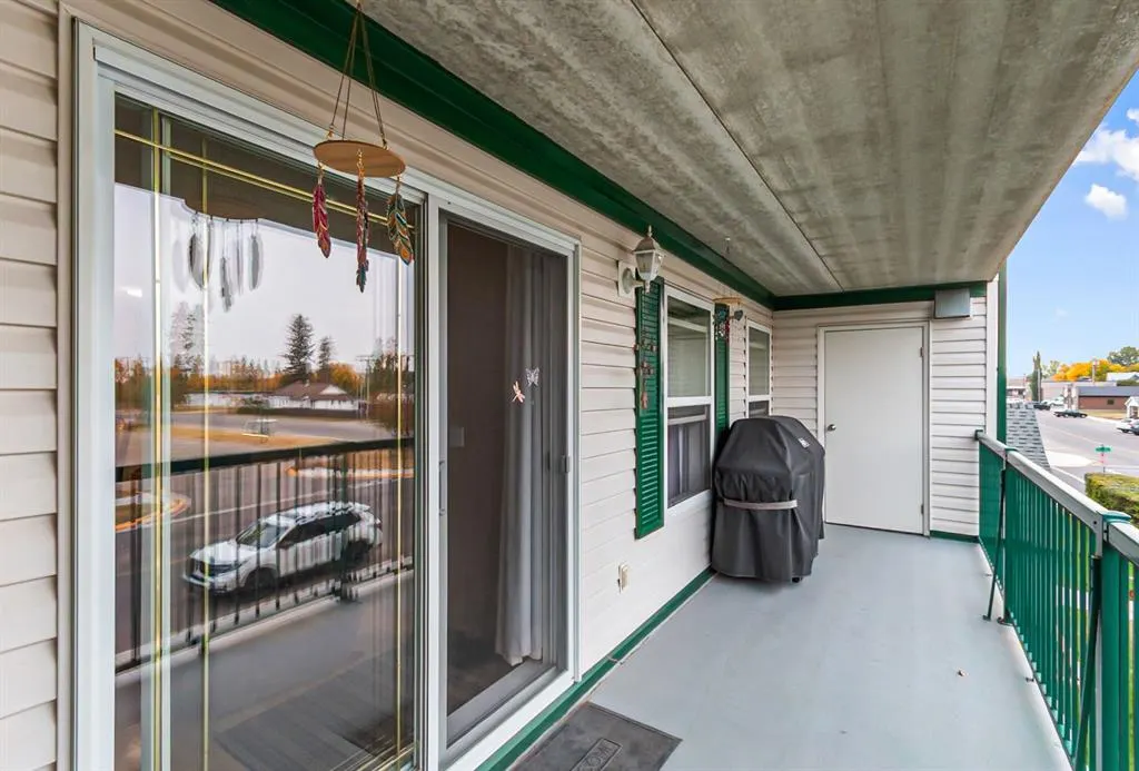 5100 52 Street, #202