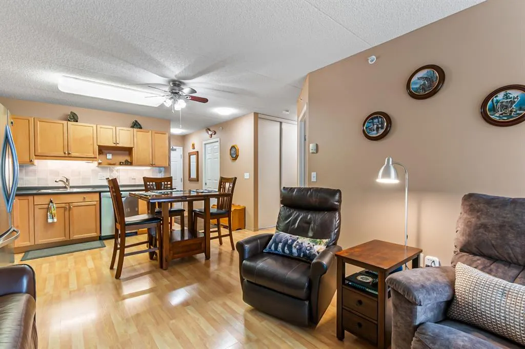 5100 52 Street, #202