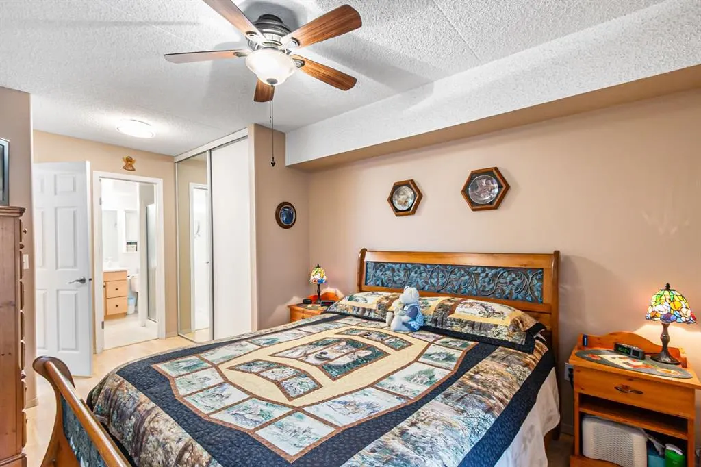 5100 52 Street, #202