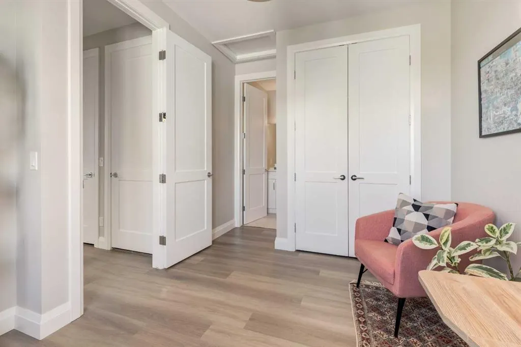 2426 29 Street SW, #2