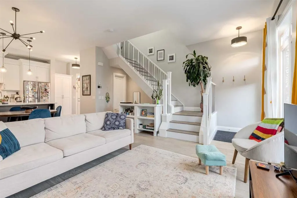 2426 29 Street SW, #2