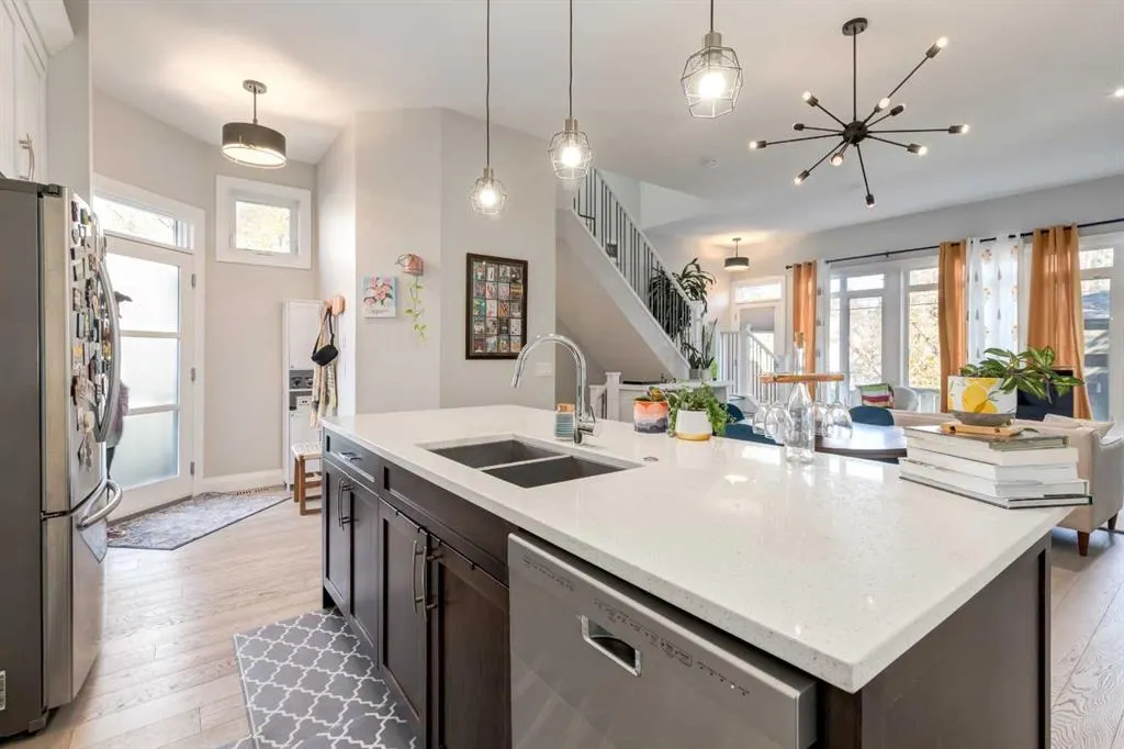 2426 29 Street SW, #2
