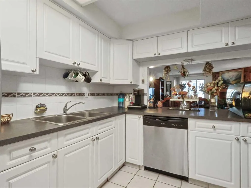 1625 14 Avenue SW, #205