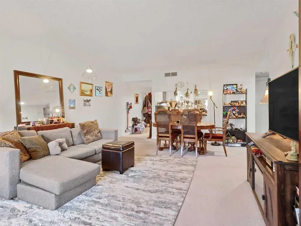 1625 14 Avenue SW, #205