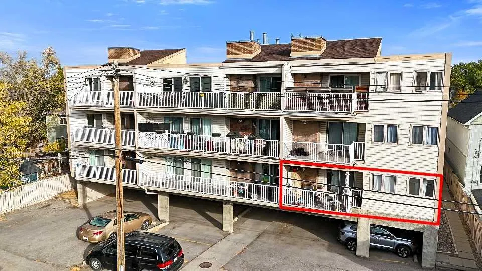 1625 14 Avenue SW, #205