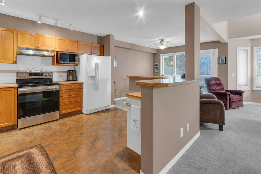 200 Sandstone Drive NW, #19