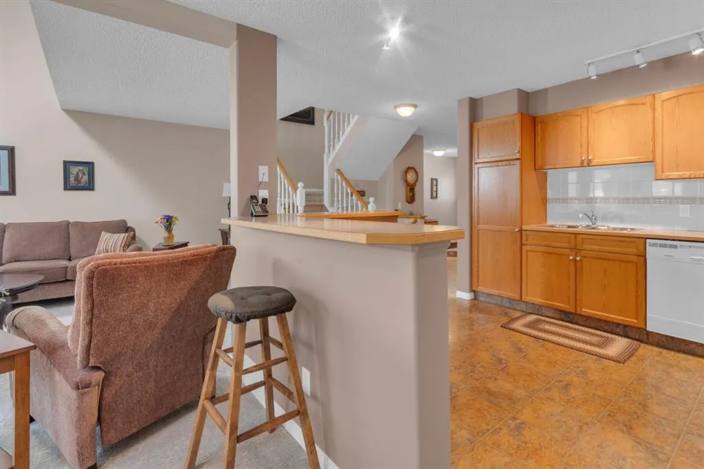 200 Sandstone Drive NW, #19