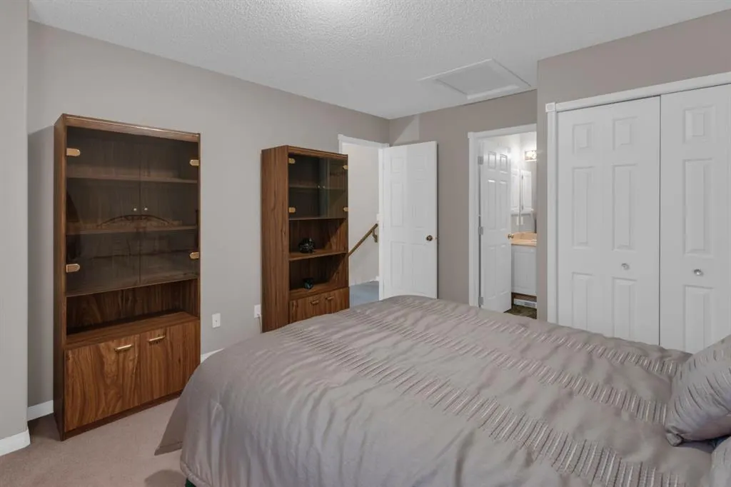 200 Sandstone Drive NW, #19