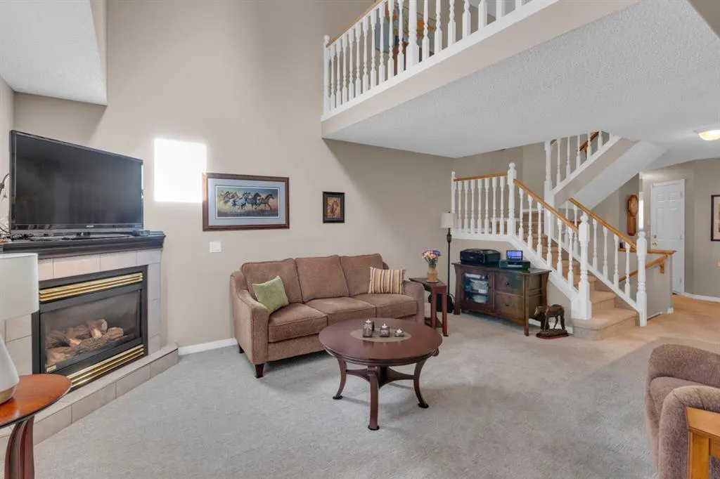 200 Sandstone Drive NW, #19