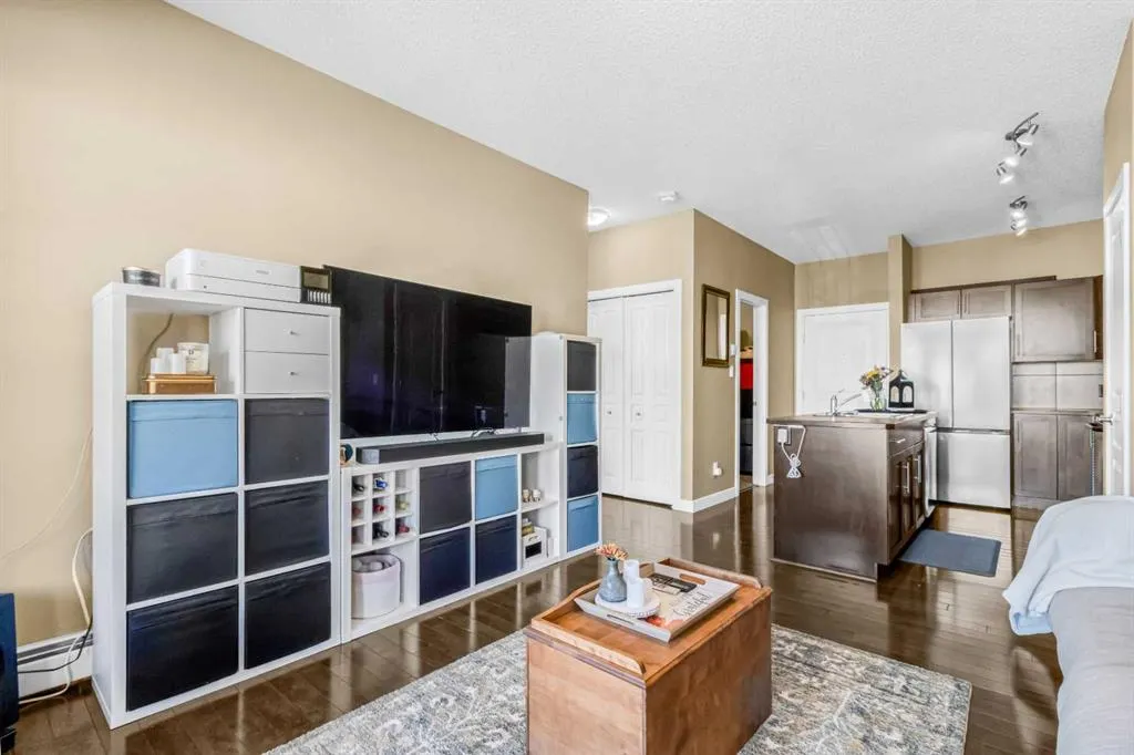 10 Panatella Road NW, #306