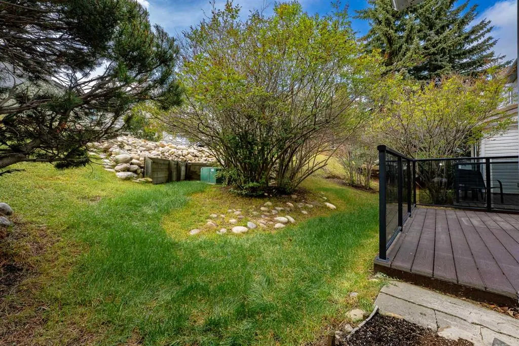 215 Coachway Lane SW