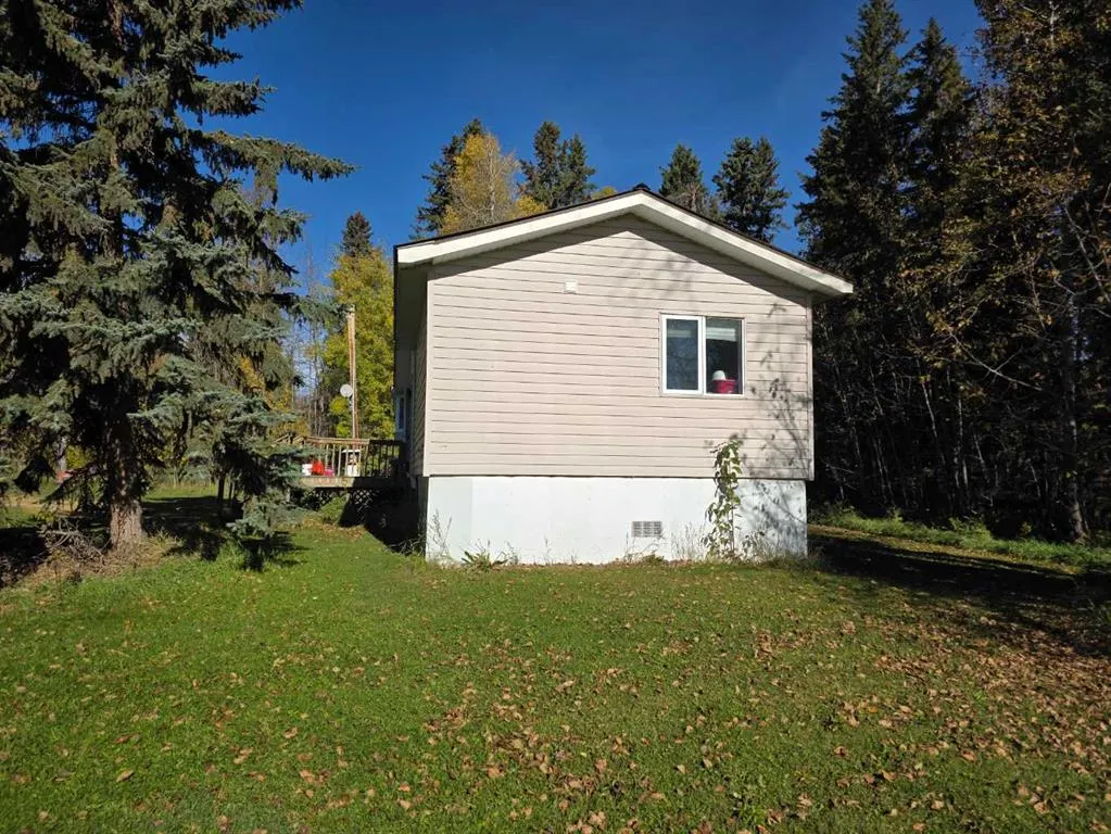 27 62045 Township Road 462