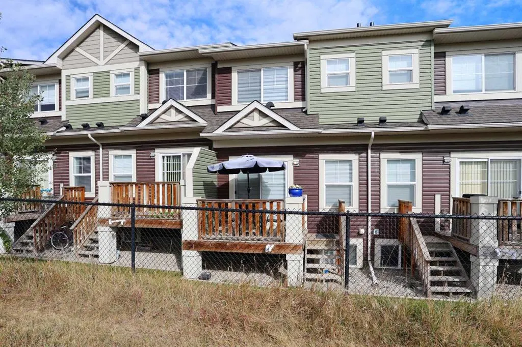 243 Sage Hill Grove NW