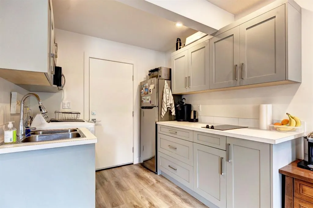 1401 1st Avenue, #1