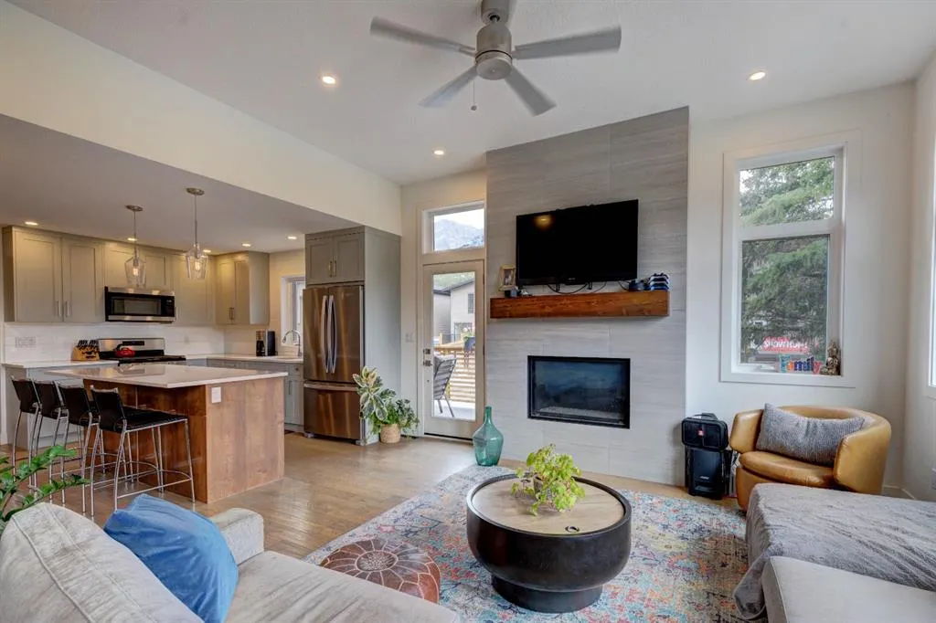 1401 1st Avenue, #1