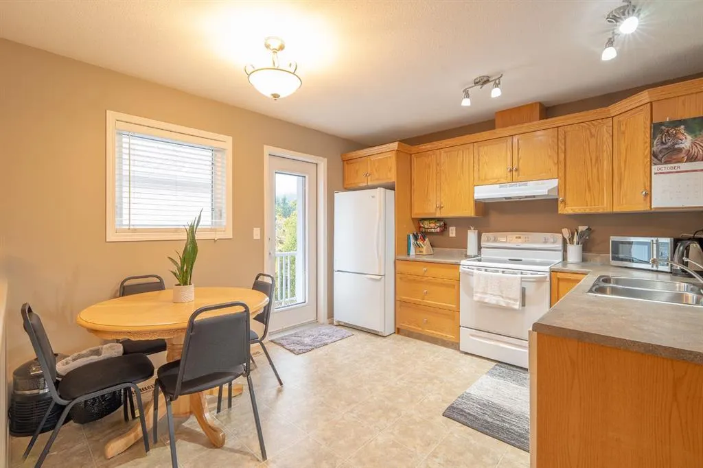 4605 55 Street, #6
