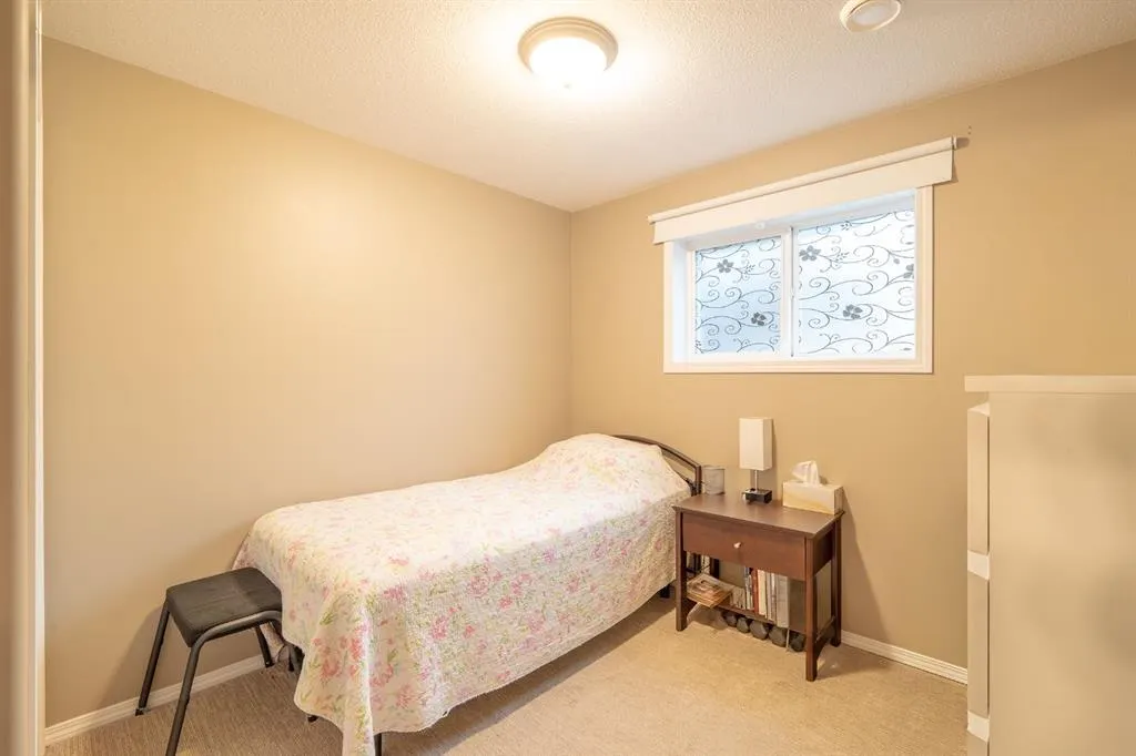 4605 55 Street, #6