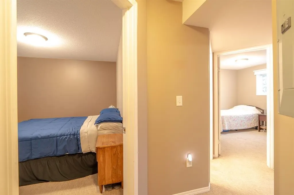 4605 55 Street, #6