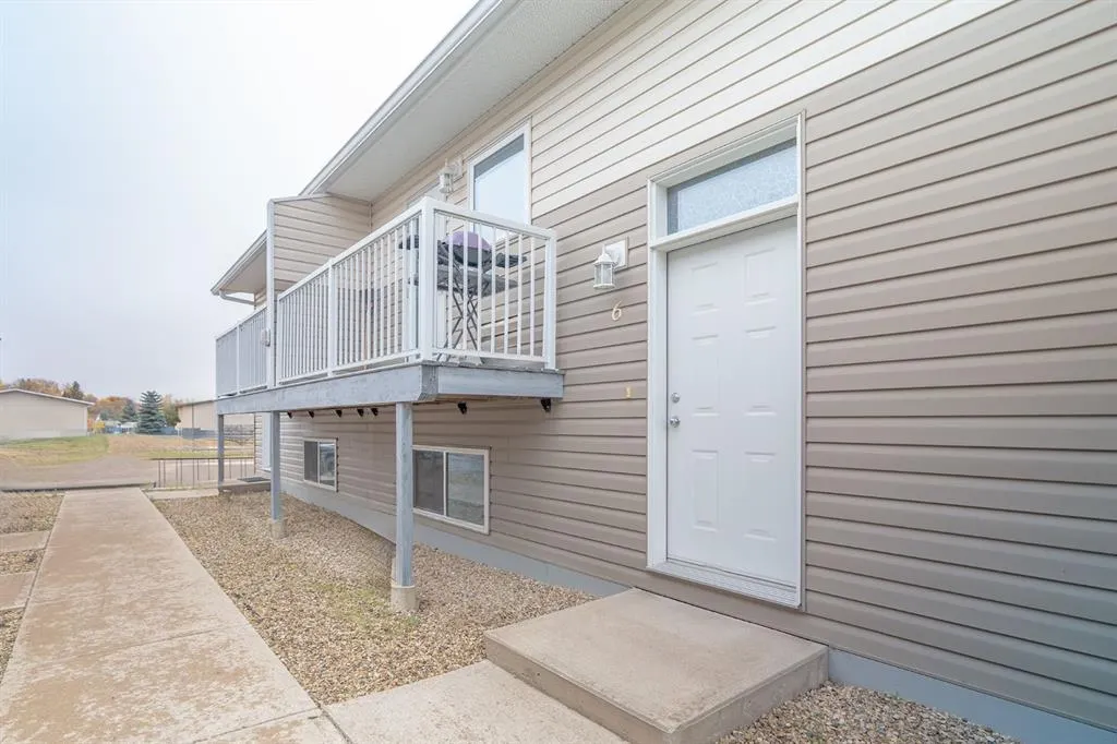 4605 55 Street, #6