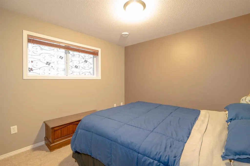 4605 55 Street, #6