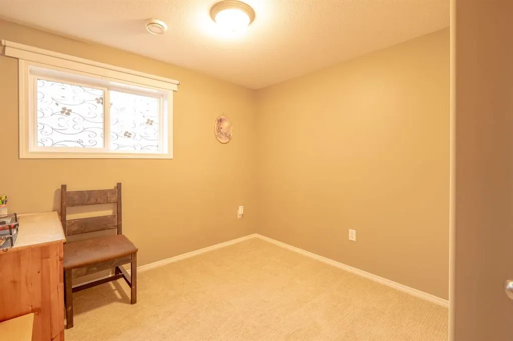 4605 55 Street, #6