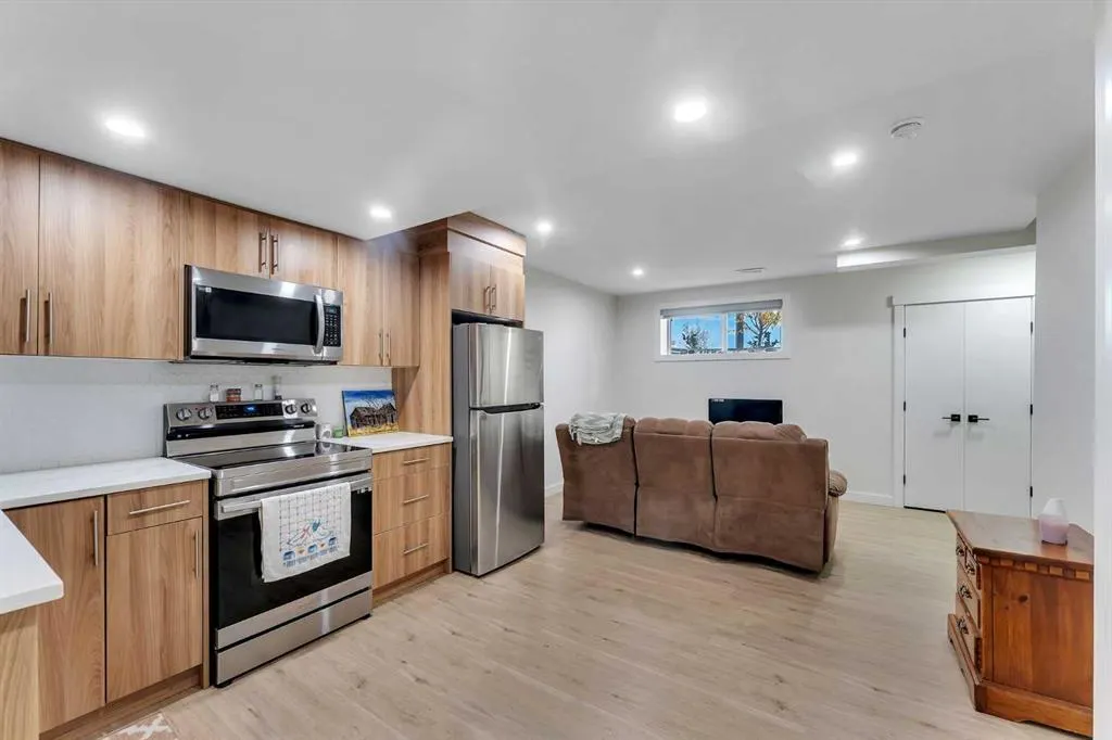 230 carrington Gate NW