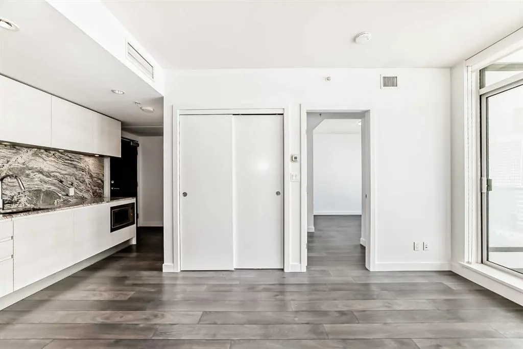 310 12 Avenue SW, #2003