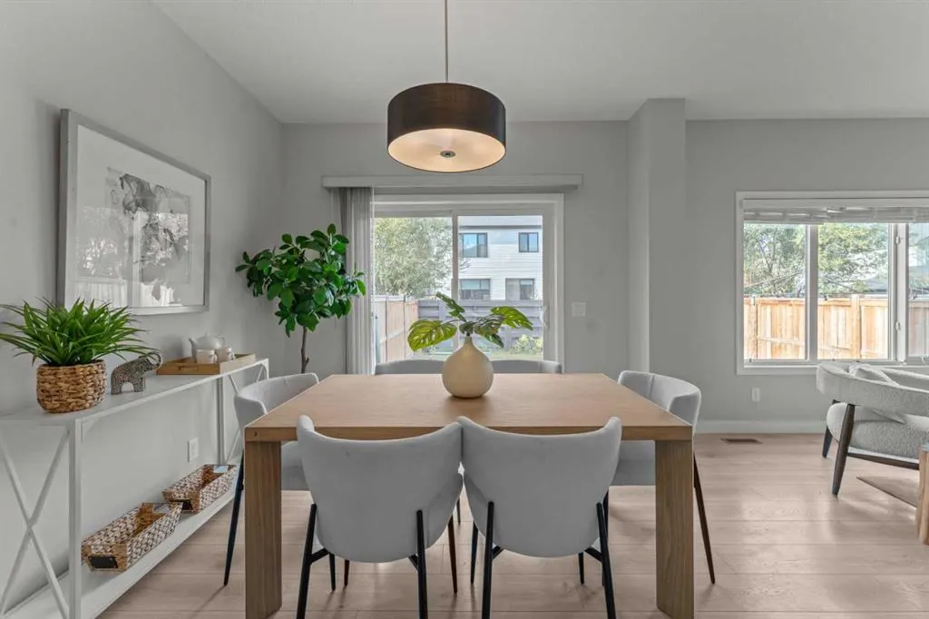 23 Seton Rise SE