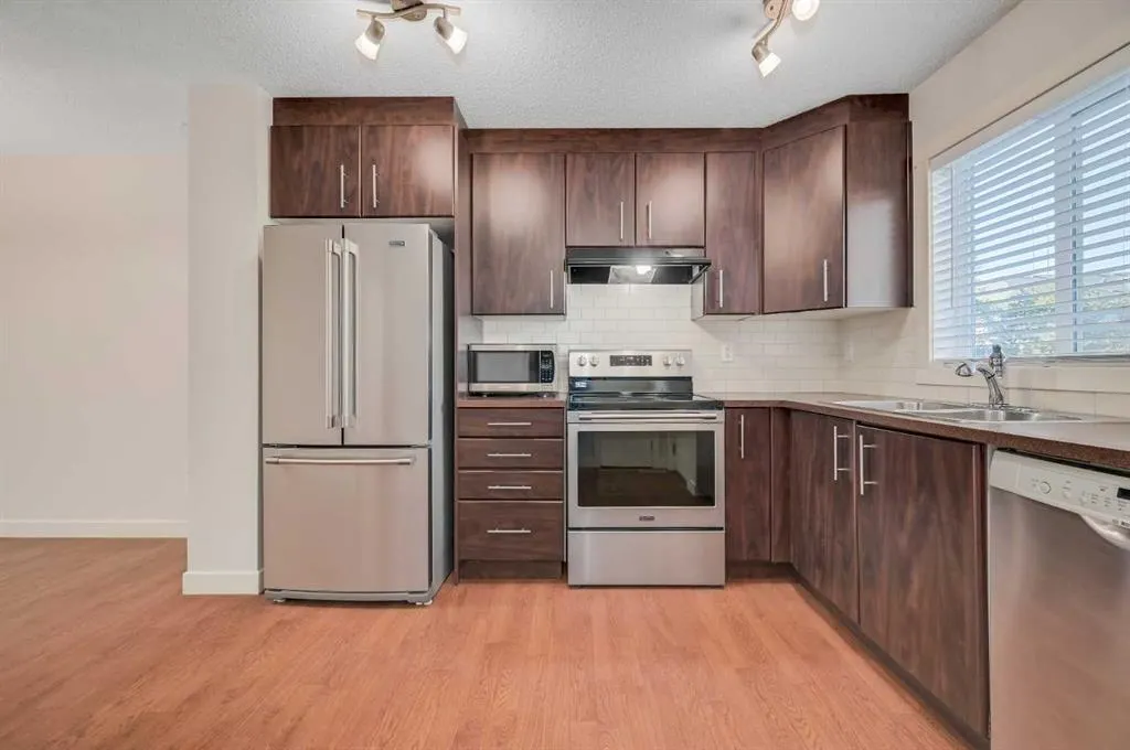 2445 Kingsland Road SE, #1203