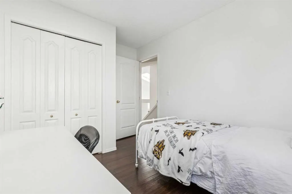 132 San Diego Green NE