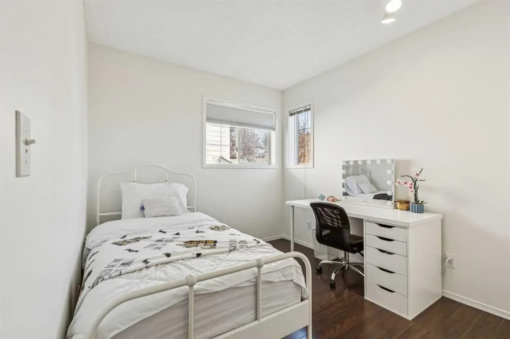 132 San Diego Green NE
