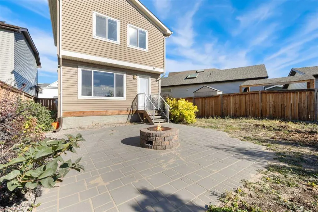 408 Auburn Crest Way SE
