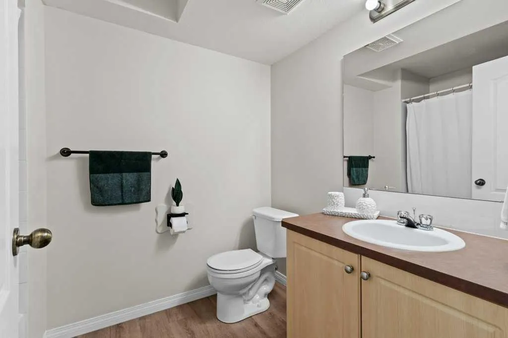 33 Donlevy Avenue, #45
